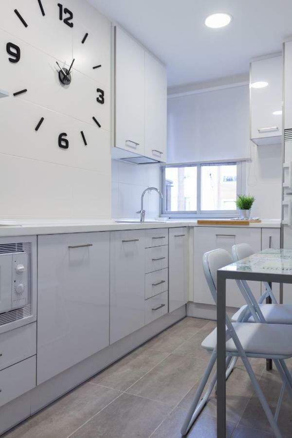 Apartamento Del Sueno Con Aire Acondicionado Logroño Eksteriør billede